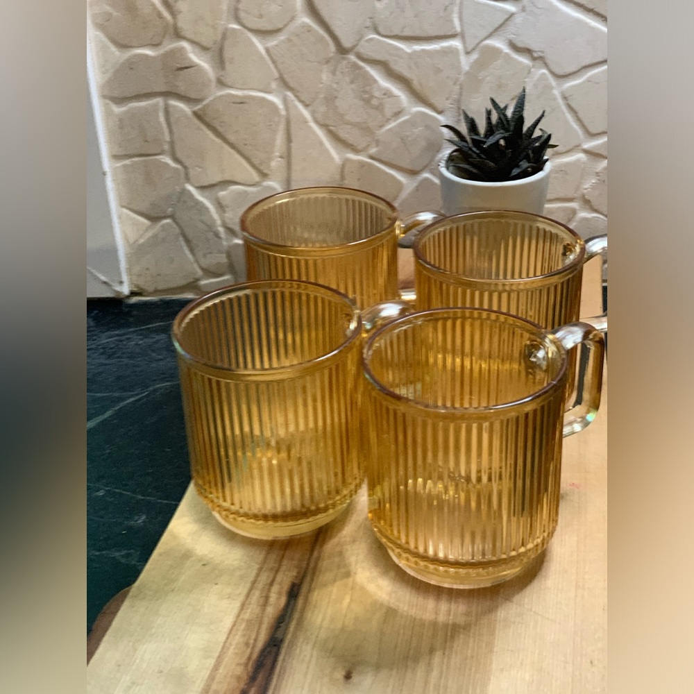 AMBER GLASS | Set of 4 | Ribbed Glass Coffee Cups